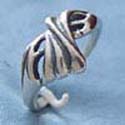 925 sterling silver ring with carved-out pattern central design