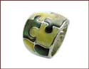 quality ring with puzzle pattern decor